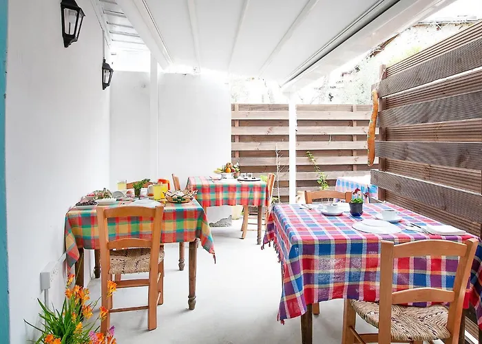 Bougainvillea Garden Séjour chez l'habitant