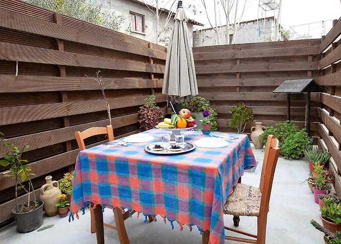 Bougainvillea Garden * Nicosia